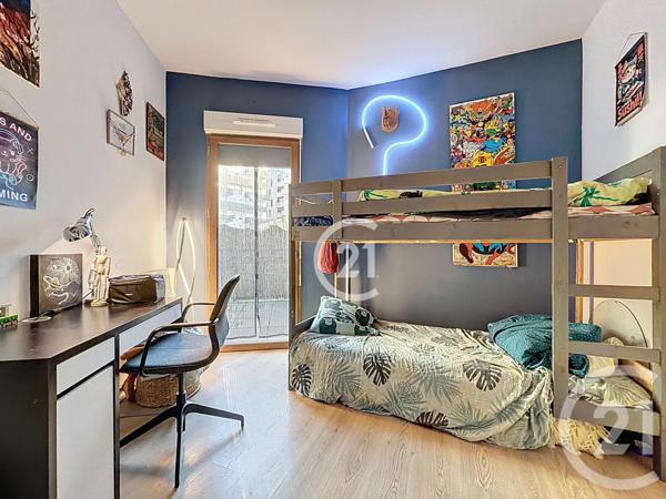 Appartement F4 à vendre  4 pièces - 74,05 m2 MONTREUIL - 93