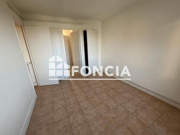 Location Appartement 3 pièces 61.24 m² - 17 RUE JEAN BOUIN Valence 26000