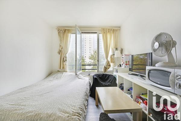 Appartement 2 pièces de 30 m² à Paris (75018)