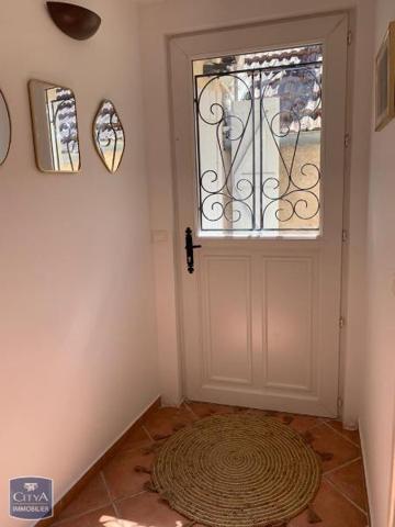 Appartement à louer 2 pièces 60.1m²