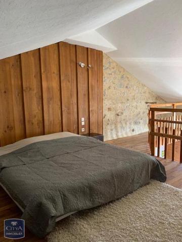 Appartement à louer 2 pièces 60.1m²