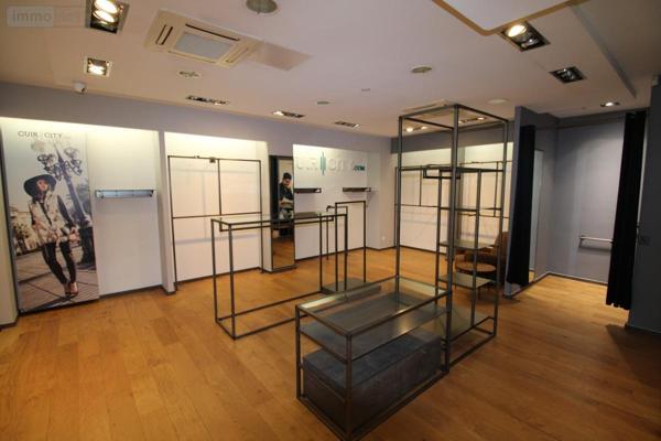 Immeuble à vendre à Cambrai dans le Nord (59400), ref : 59084-1981   
Centre-Ville