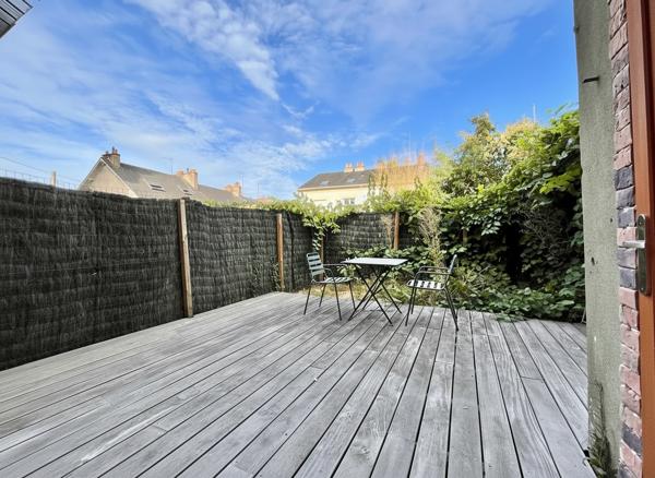 TOUTES AIDES – Appartement avec terrasse TOUTES CHARGES COMPRISES