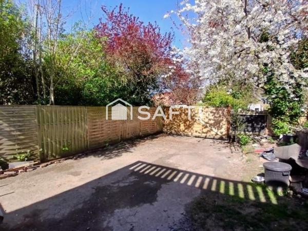 Ensemble de 2 appartements & terrain constructible