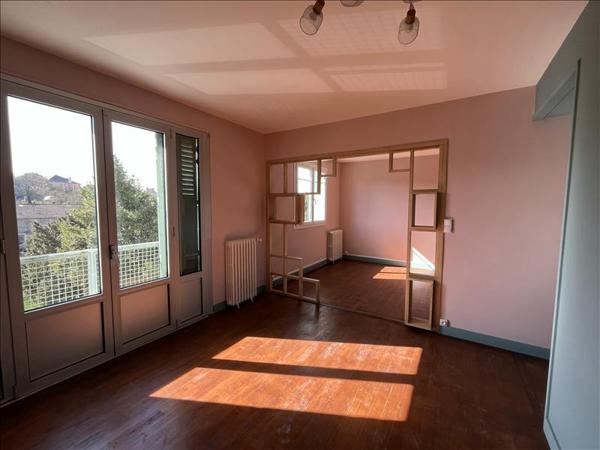Appartement à vendre |  Thiviers |  3 pièces | 67 m²