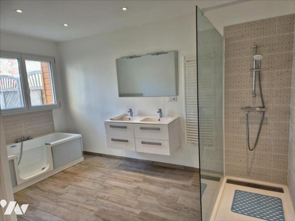 Jolie maison typique à rénover proche centre ville