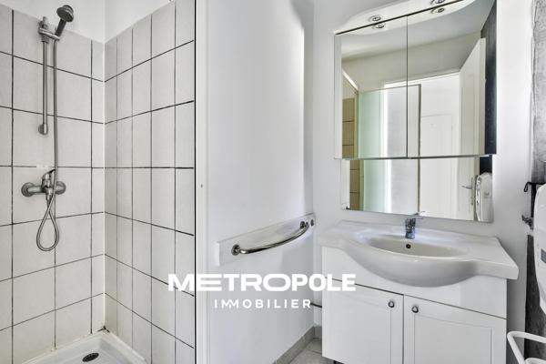 Appartement 7 pièce(s) 184 m²
