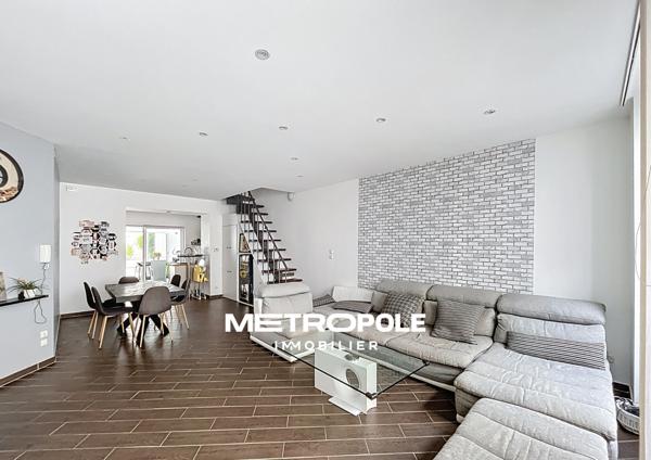 Appartement 7 pièce(s) 184 m²