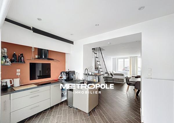 Appartement 7 pièce(s) 184 m²