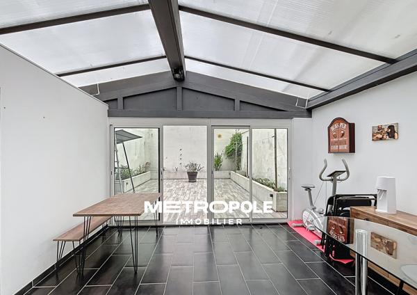 Appartement 7 pièce(s) 184 m²