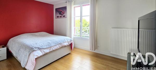Maison à vendre 7 pièces 228 m² Magny-le-Hongre