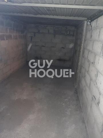 A vendre Lot 7 places staionnement et 3 Box Centre ville Villeparisis