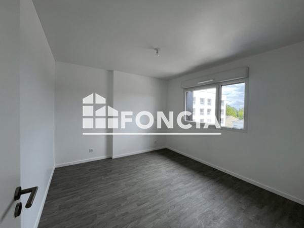 Location Appartement 2 pièces 42.63 m² - Laval 53000