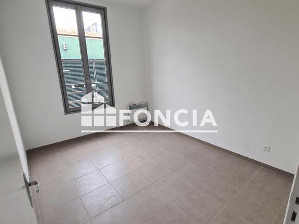 Location Appartement 3 pièces 51.71 m² - 11 RUE LITTRE Nimes 30000