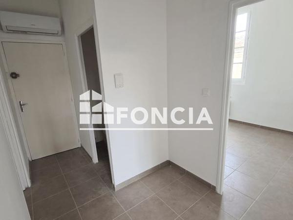 Location Appartement 3 pièces 51.71 m² - 11 RUE LITTRE Nimes 30000