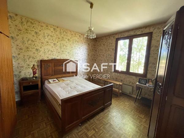 Maison de 290 m2 comprenant 3 logements dans un environnement naturel