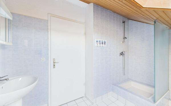 Appartement à louer    5 pièces • 115 m2 Holtzheim