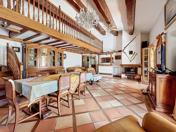 Spacieuse villa familiale avec vue