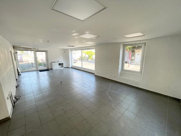 Appartement 2 pièce(s) 1 chambre(s) 76 m²