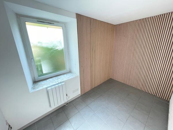 Appartement 2 pièce(s) 1 chambre(s) 76 m²