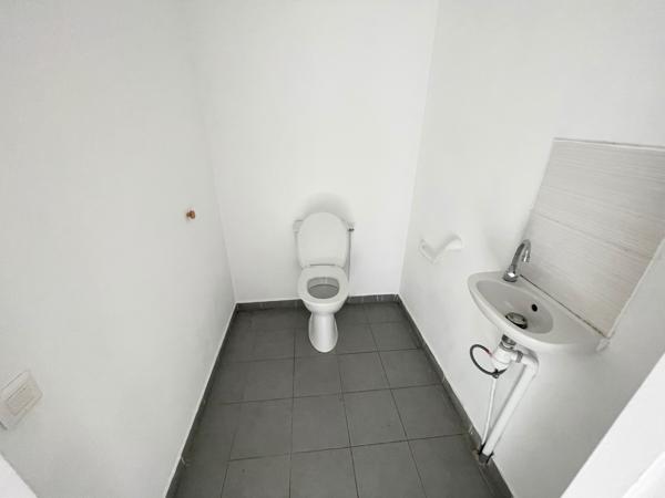 Appartement 2 pièce(s) 1 chambre(s) 76 m²
