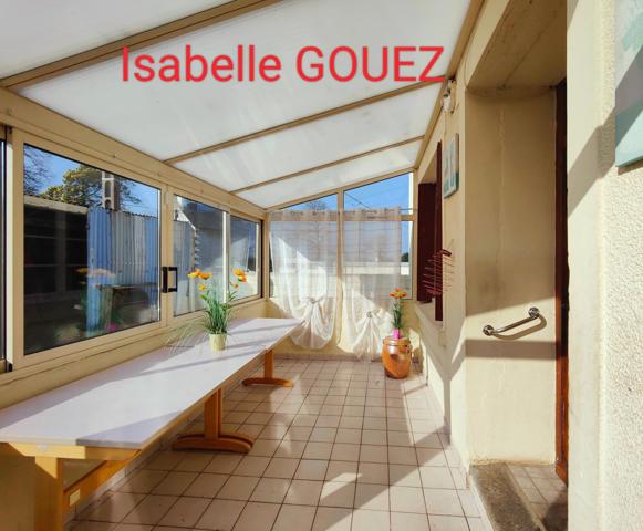 LOT: 2 TERRAINS CONSTRUCTIBLES + MAISON A RENOVER