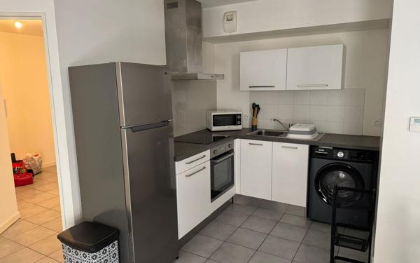 Appartement à louer    2 pièces • 45 m2 Lyon 7