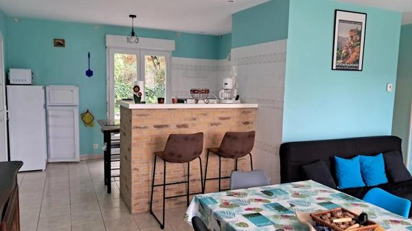 Ensemble de deux maisons à vendre 7 pièces proche Martel (46)