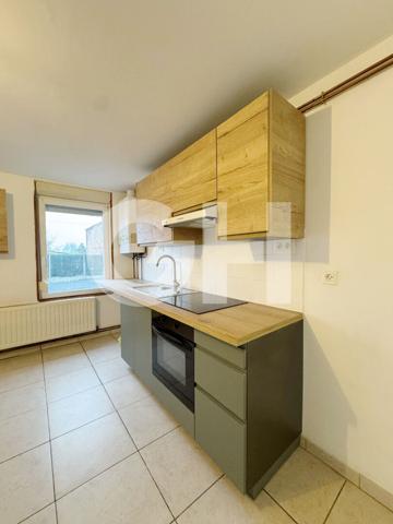 Appartement de Plain-pied avec parking F2 (53 m²) à louer à JEUMONT