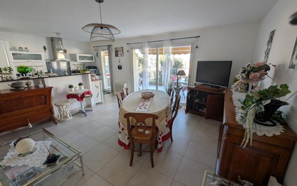 Appartement à vendre    3 pièces • 68 m2 Six-Fours-les-Plages