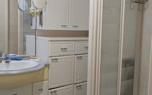 Appartement à vendre    3 pièces • 68 m2 Six-Fours-les-Plages