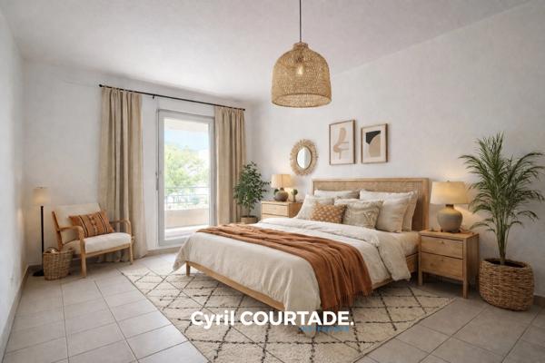 Nîmes, Dpt Gard (30), Appartement de 101 m² lumineux, entièrement rénové - Terrasse 8 m²
