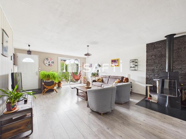 Maison 4 chambres avec piscine, garage et chalet à Cestas Gazinet