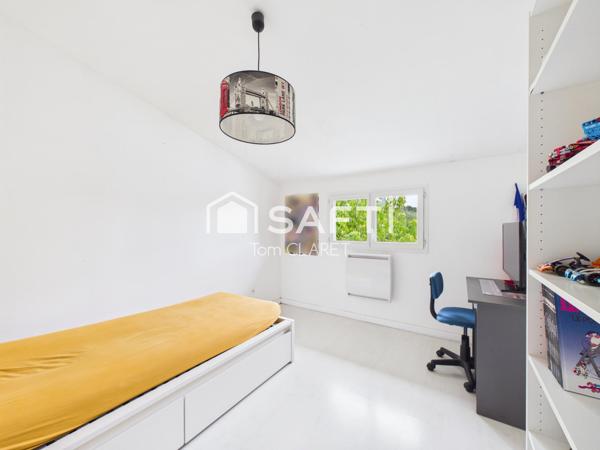 Maison 4 chambres avec piscine, garage et chalet à Cestas Gazinet