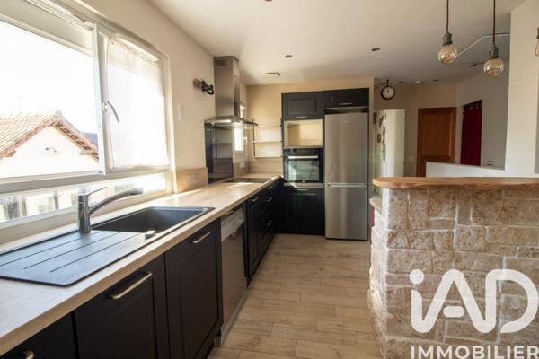 Maison à vendre 5 pièces 150 m² Thoiry