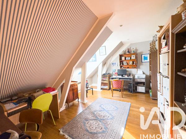 Maison à vendre 12 pièces 287 m² Ussac