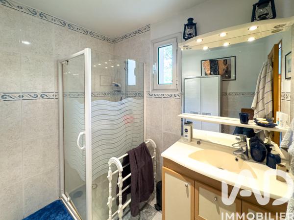 Maison à vendre 12 pièces 287 m² Ussac