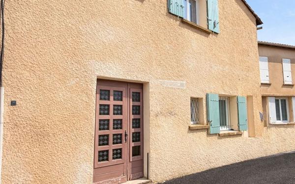 Immeuble à vendre    14 pièces •  Caveirac