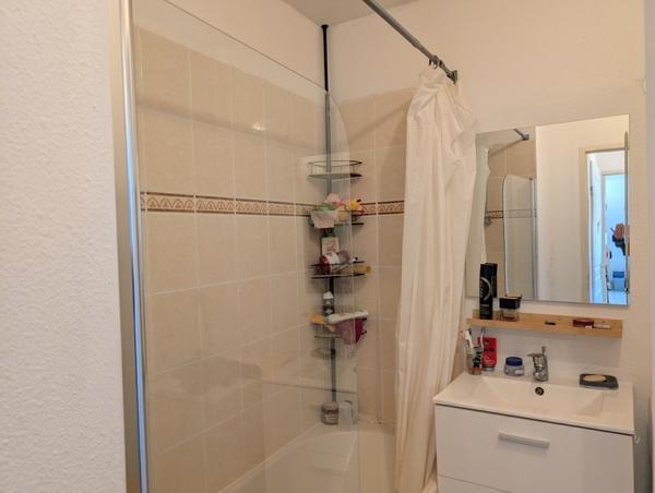 Appartement à vendre |                                       L'Isle-Jourdain |                                        3 pièces  |  56 m²