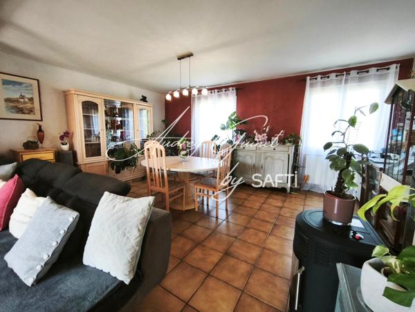 Maison de plain-pied – 4 chambres – 120 m² – Lencloître