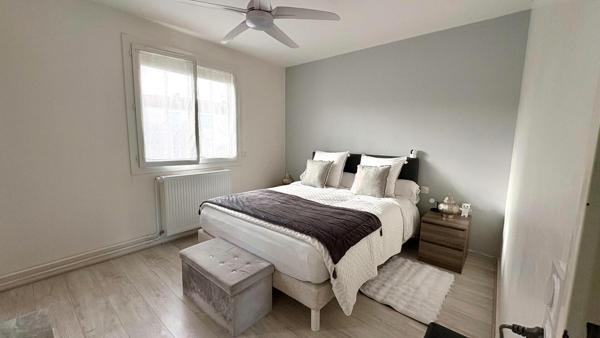 Maison rénovée avec garage et jardin