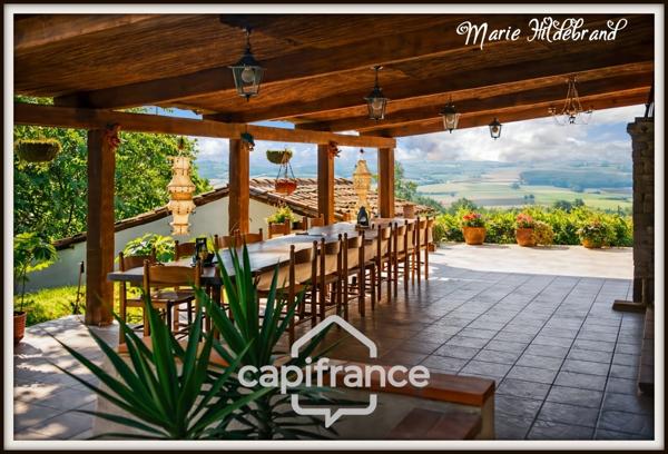 Propriété de charme 250m² habitable, avec piscine, 3 hectares de terrain et potentiel d'activité touristique