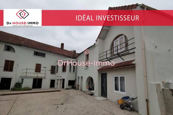 Immeuble à vendre 10 pièces de 390 m²