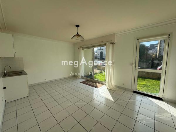 Appartement à LESNEVEN, 29260 - 2 pièces 45m²