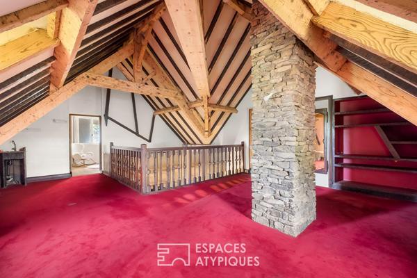 Propriété repensée avec piscine à Saint-Cyr-au-Mont-d’Or