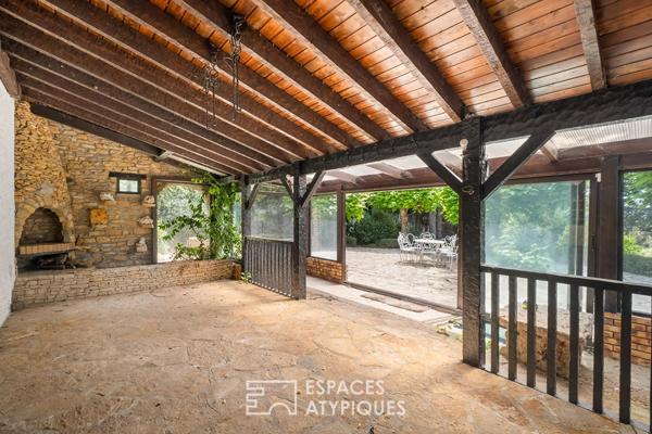 Propriété repensée avec piscine à Saint-Cyr-au-Mont-d’Or