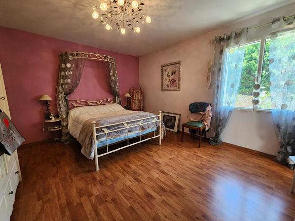 Maison Esvres 7 pièce(s) 246 m2