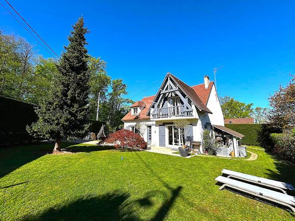 Maison Vernouillet 7 pièce(s) 200 m2 €730 000 ** - Référence 1099