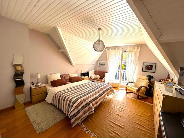 Maison Vernouillet 7 pièce(s) 200 m2 €730 000 ** - Référence 1099