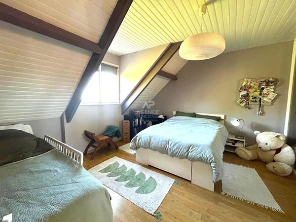 Maison Vernouillet 7 pièce(s) 200 m2 €730 000 ** - Référence 1099